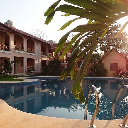 Hotel Calakmul Xpujil Eksteriør bilde